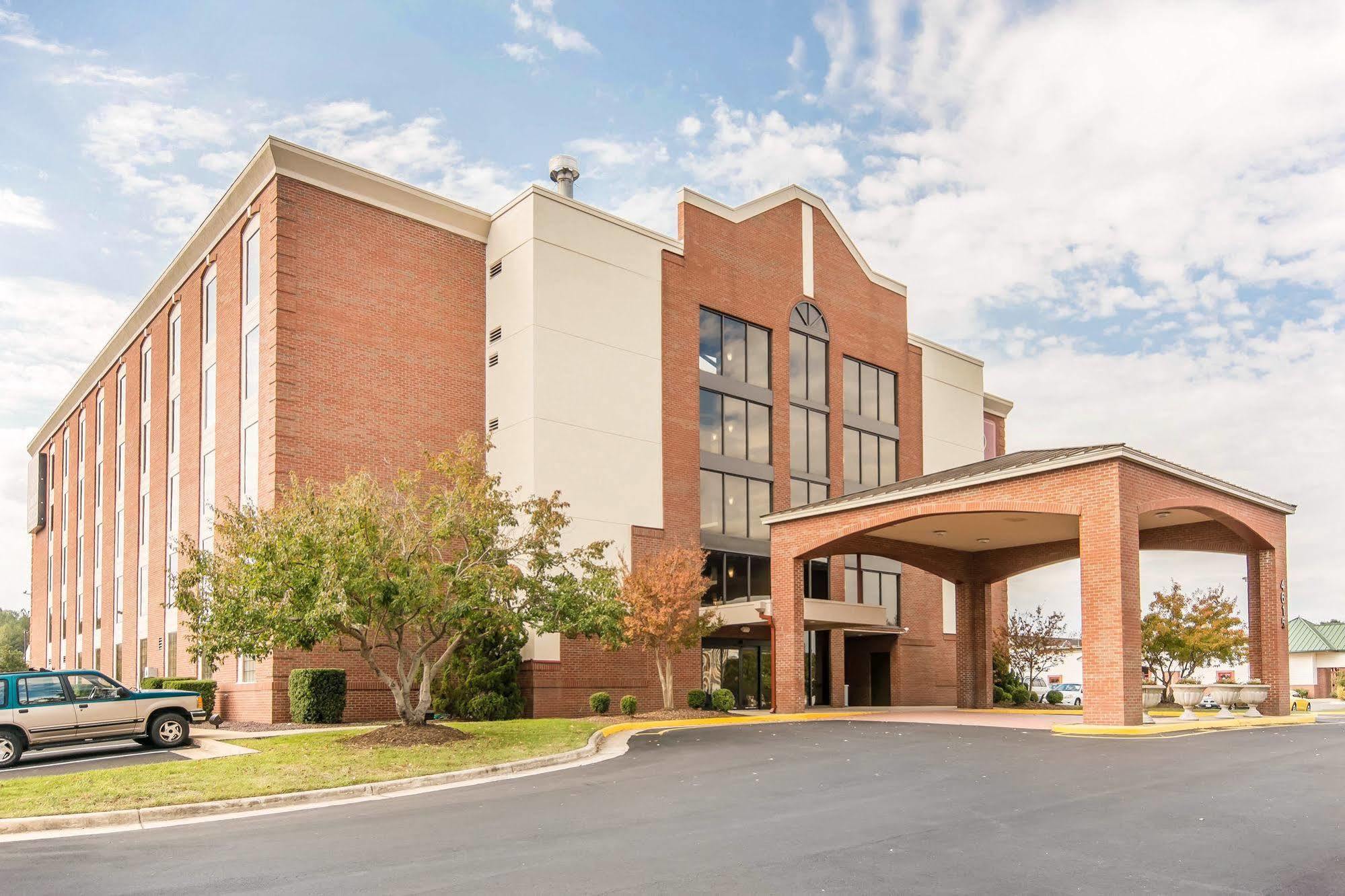 Comfort Suites Fredericksburg South Exterior photo
